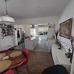 Vila Casa Madalena